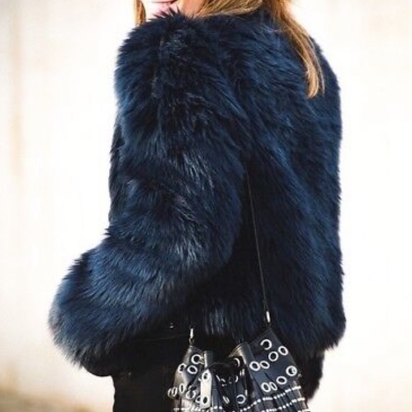 ZARA Trafaluc faux fur jacket short fur midnight blue Size S - Picture 5 of 15